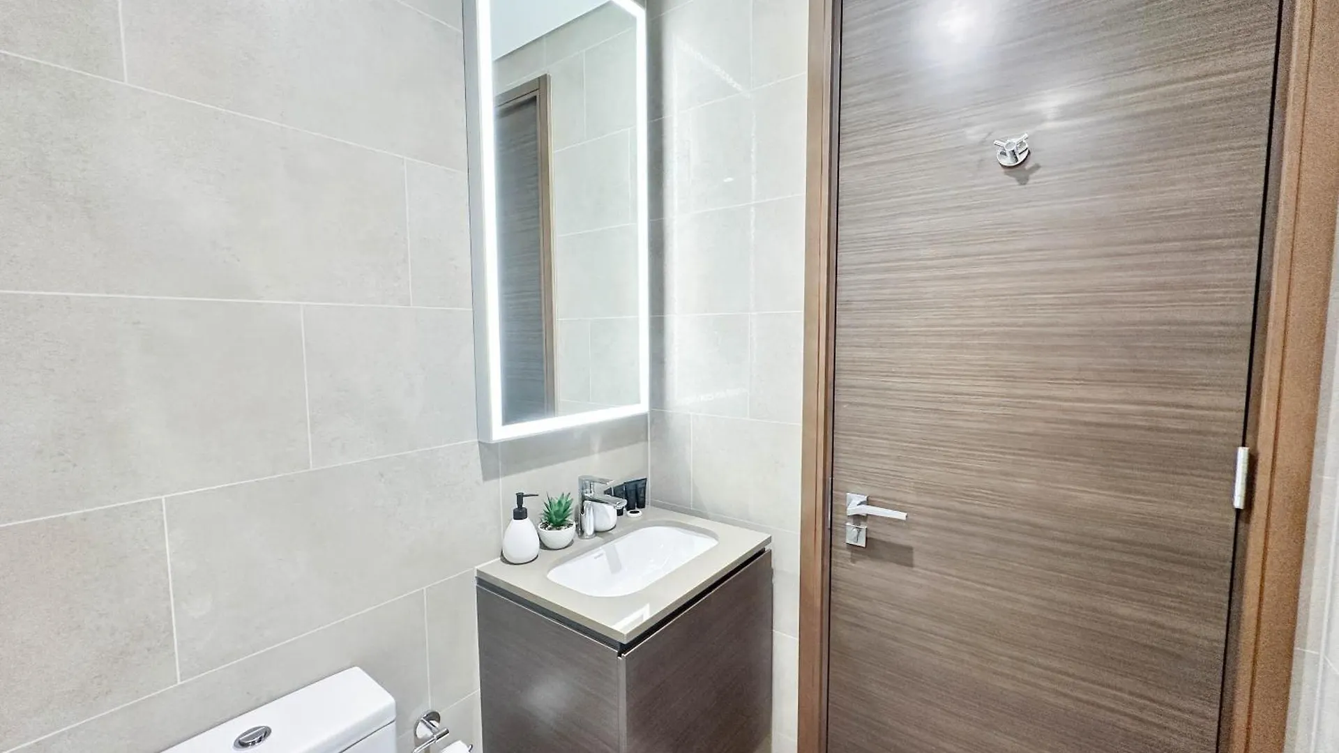 Modern 2 Bed With Stunning Views Apartamento Dubai