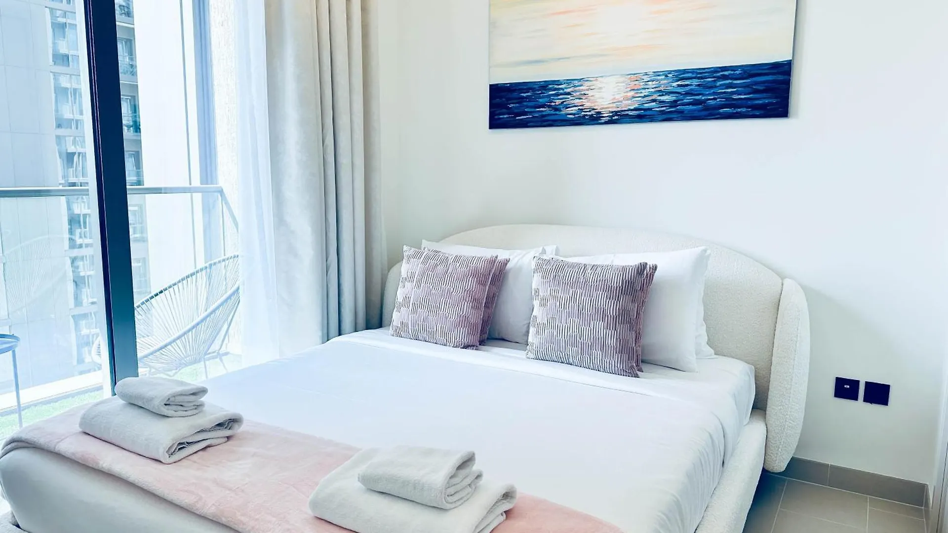 Modern 2 Bed With Stunning Views Apartamento Dubai Emirados Árabes Unidos