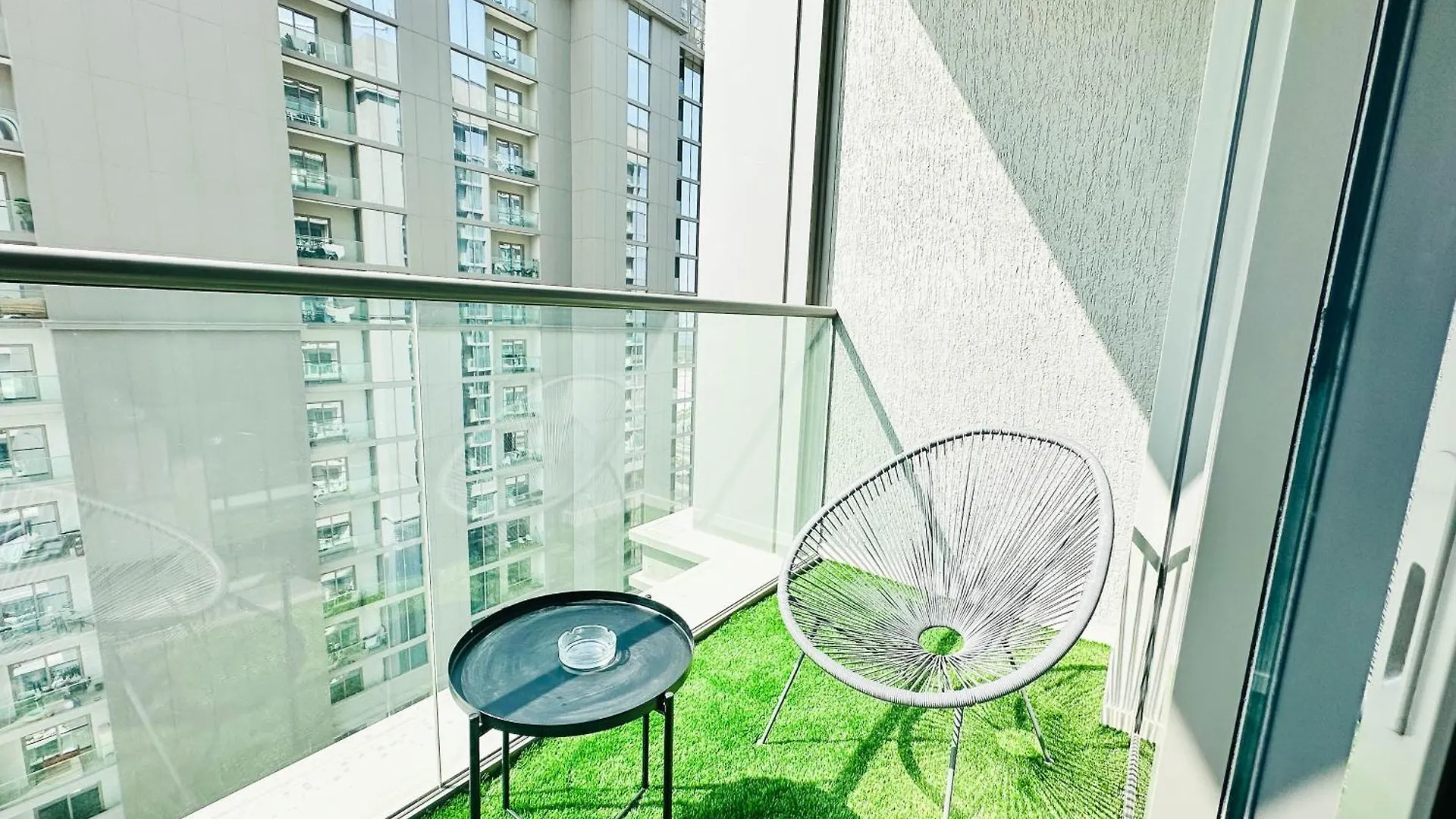 Modern 2 Bed With Stunning Views Apartment Dubai United Arab Emirates